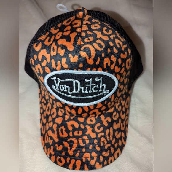 Von Dutch Other - Von Dutch Trucker Style Orange Cheetah Print Velvet RARE
